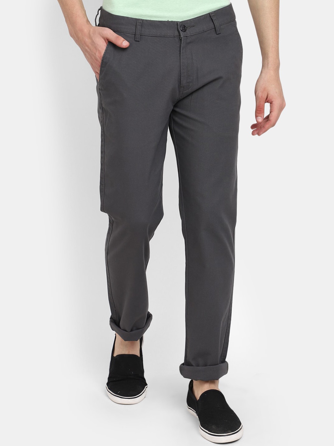 V-Mart Men Slim Fit Mid-Rise Cotton Chino Trousers, Grey