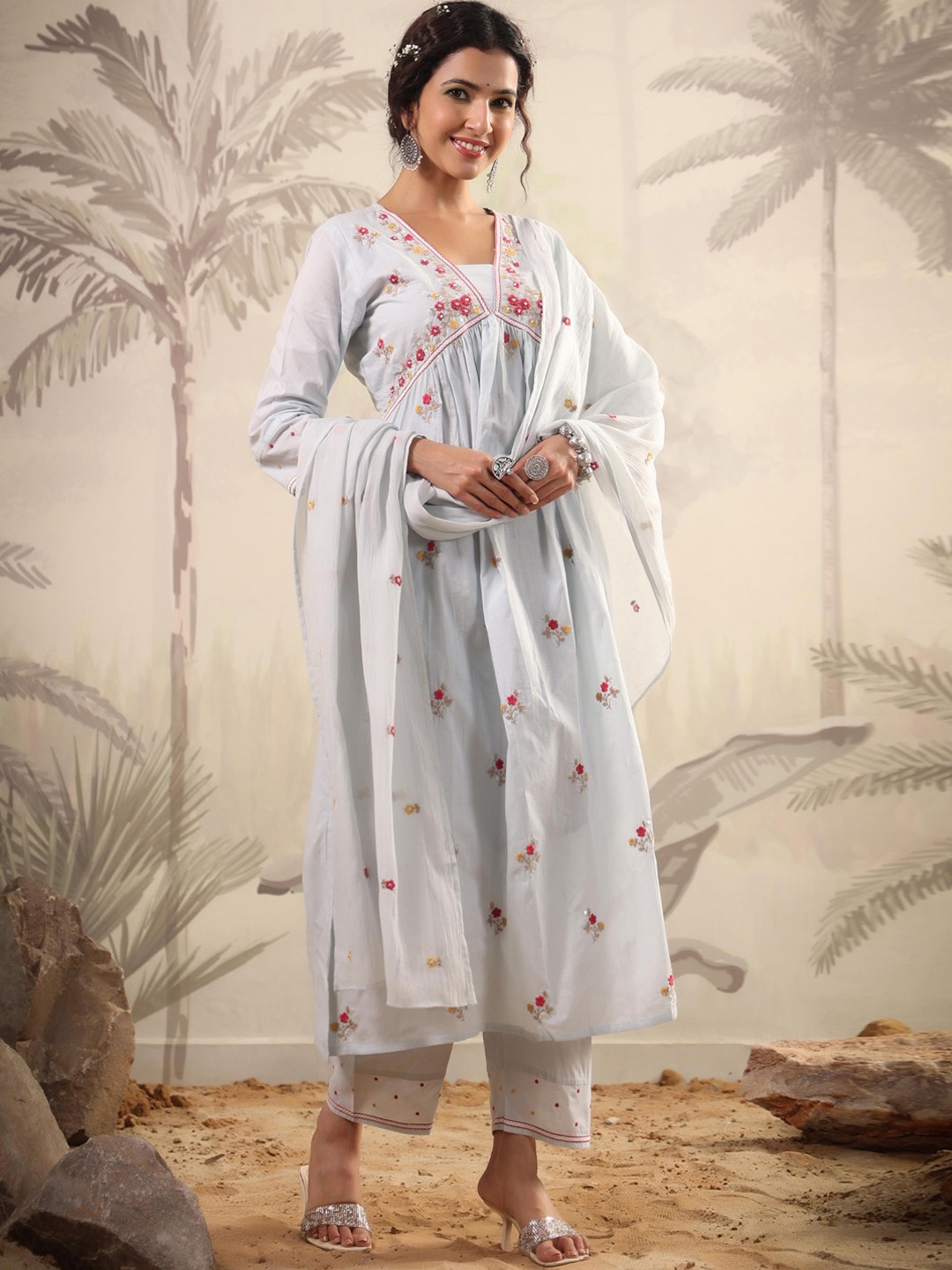 SCAKHI Floral Embroidered Beads and Stones Pure Cotton Kurta with Trousers & With Dupatta, Blue
SCAKHI Floral Embroidered Beads and Stones Pure Cotton Kurta with Trousers & With Dupatta, Blue