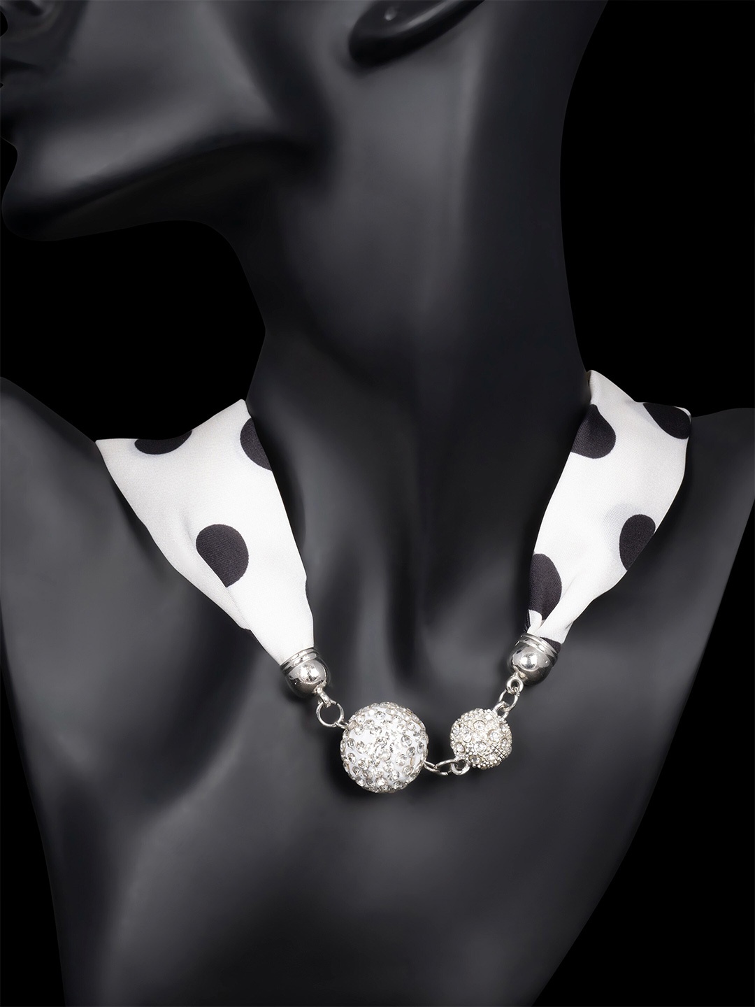 NOTEQUAL Mulberry Silk Scarf Necklace, White