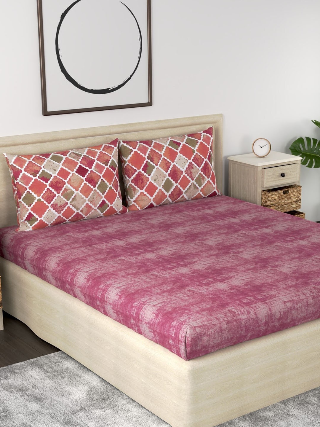 Huesland Aspire Red & White Tie & Dye 186 TC Cotton King Bedsheet with 2 Pillow Covers
Huesland Aspire Red & White Tie & Dye 186 TC Cotton King Bedsheet with 2 Pillow Covers