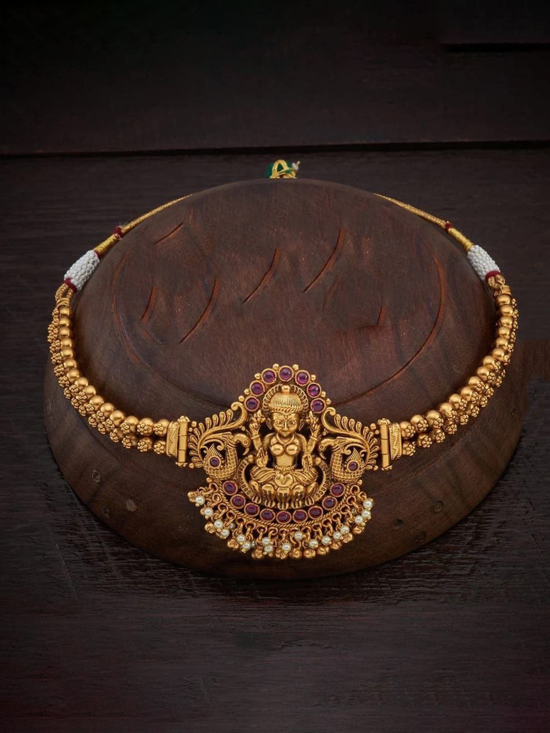 ROFARWORD Gold-Plated Stone-Studded Temple Jewellery Set