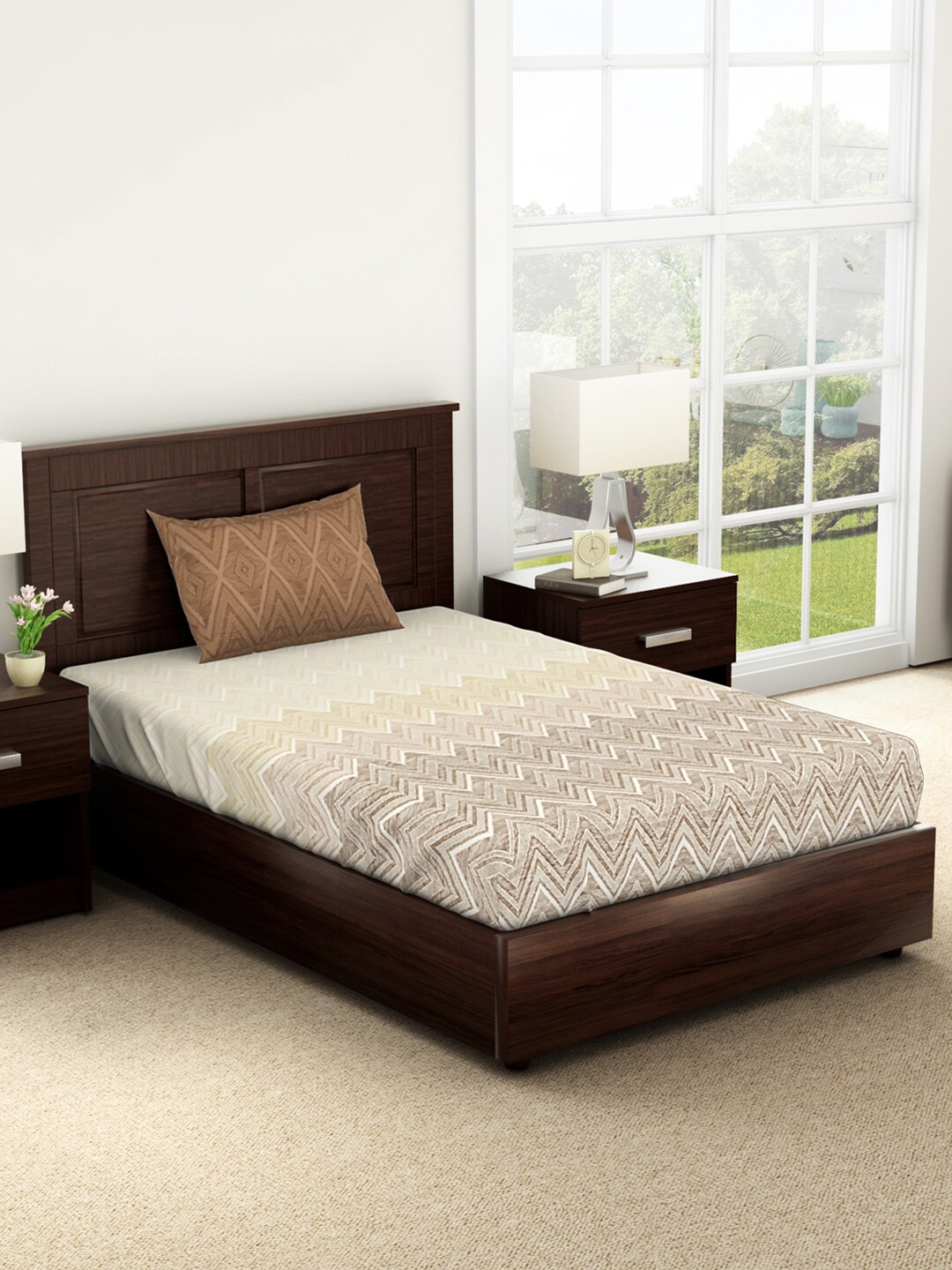 SPACES Brown & Beige Geometric Pure Cotton 144 TC Single Bedsheet with 1 Pillow Cover
SPACES Brown & Beige Geometric Pure Cotton 144 TC Single Bedsheet with 1 Pillow Cover