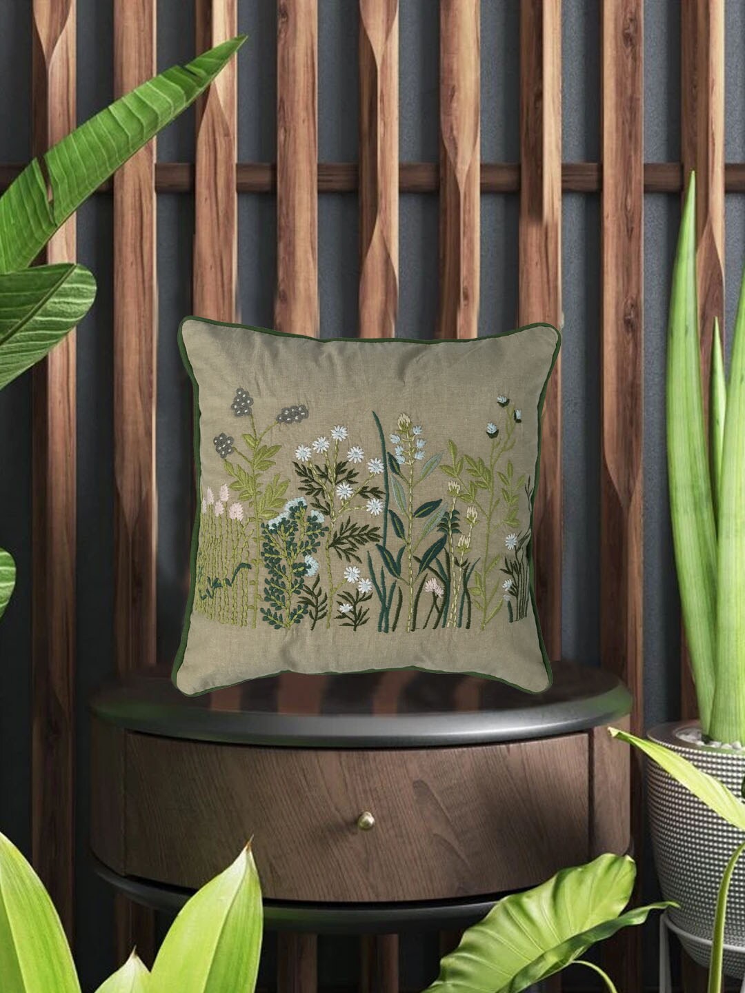 SHADES of LIFE Beige & Green 2 Pieces Floral Embroidered Cotton Square Cushion Covers
SHADES of LIFE Beige & Green 2 Pieces Floral Embroidered Cotton Square Cushion Covers
