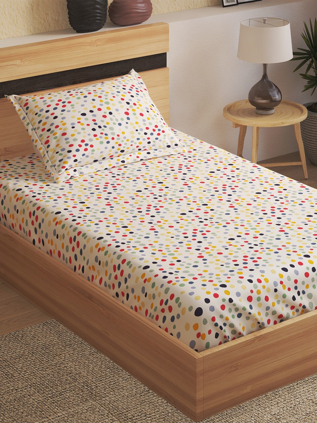Home Centre Slate White & Red Ethnic Motifs 150 TC Single Bedsheet with 1 Pillow Covers
Home Centre Slate White & Red Ethnic Motifs 150 TC Single Bedsheet with 1 Pillow Covers