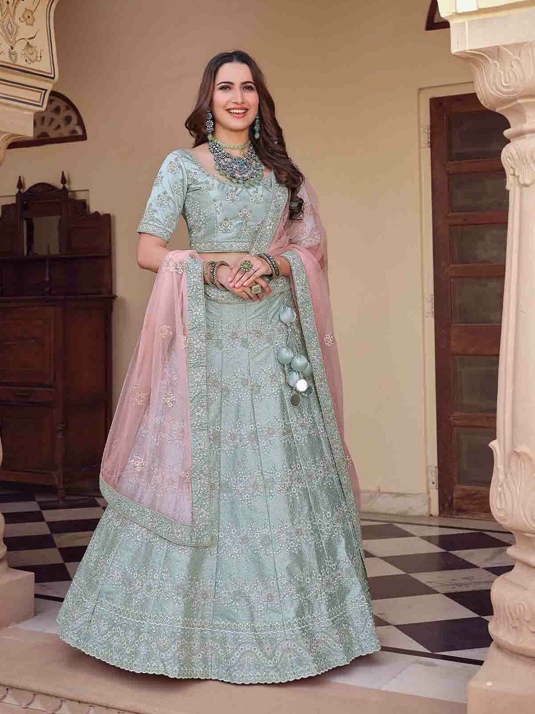 ODETTE Embroidered Thread Work Semi-Stitched Lehenga & Unstitched Blouse With Dupatta, Grey
ODETTE Embroidered Thread Work Semi-Stitched Lehenga & Unstitched Blouse With Dupatta, Grey