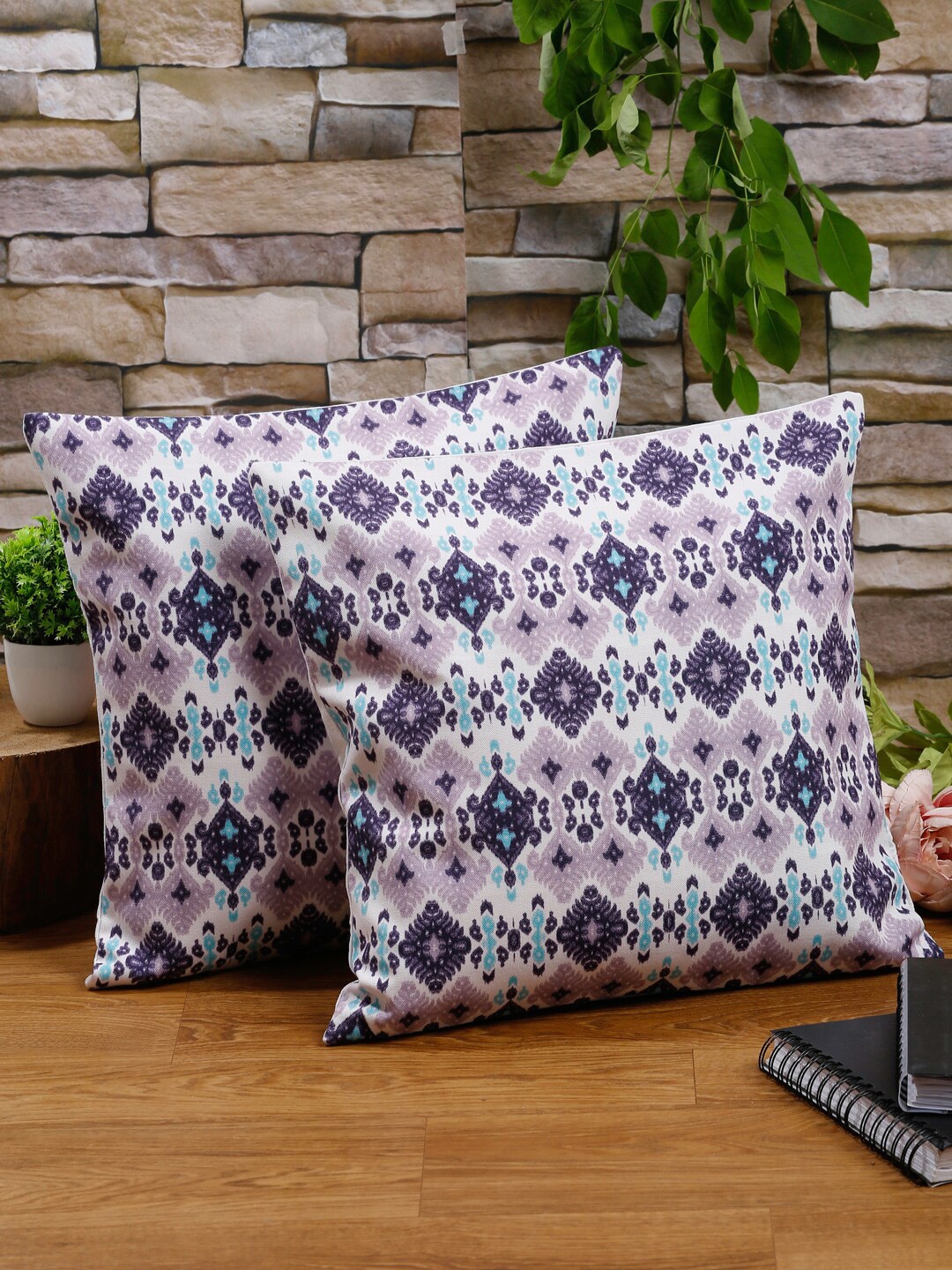 Alina decor Purple & White 2 Pieces Ethnic Motifs Printed Square Cushion Covers
Alina decor Purple & White 2 Pieces Ethnic Motifs Printed Square Cushion Covers