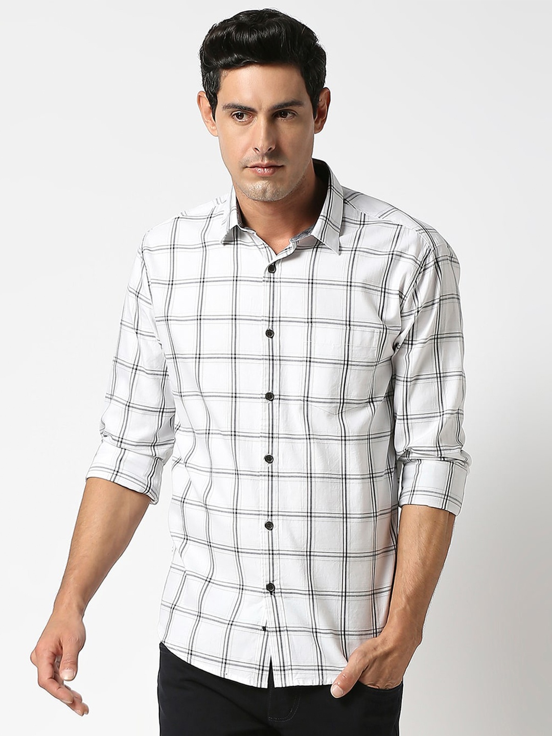 DRAGON HILL Windowpane Checked Spread Collar Twill Cotton Slim Fit Casual Shirt, White
DRAGON HILL Windowpane Checked Spread Collar Twill Cotton Slim Fit Casual Shirt, White