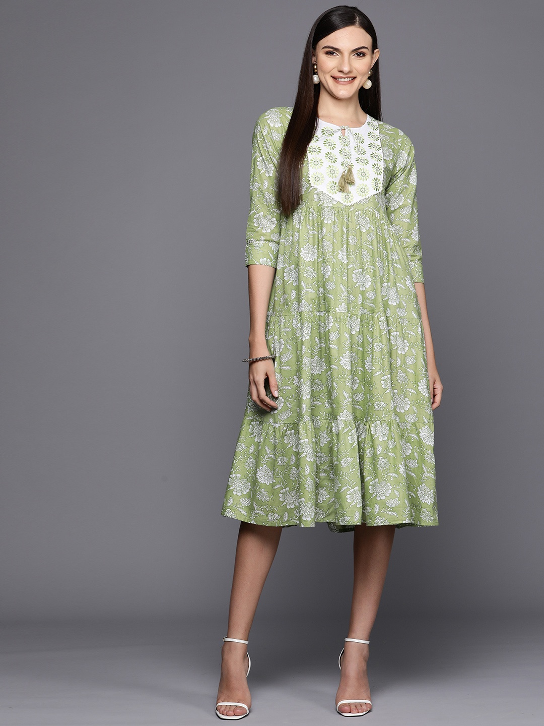 Indo Era Floral Printed Embroidered & Gotta Patti Detail Tiered Midi A-Line Dress, Sea green
Indo Era Floral Printed Embroidered & Gotta Patti Detail Tiered Midi A-Line Dress, Sea green