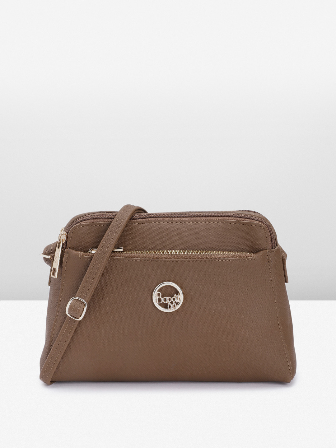 Baggit Women Solid Sling Bag, Brown
Baggit Women Solid Sling Bag, Brown