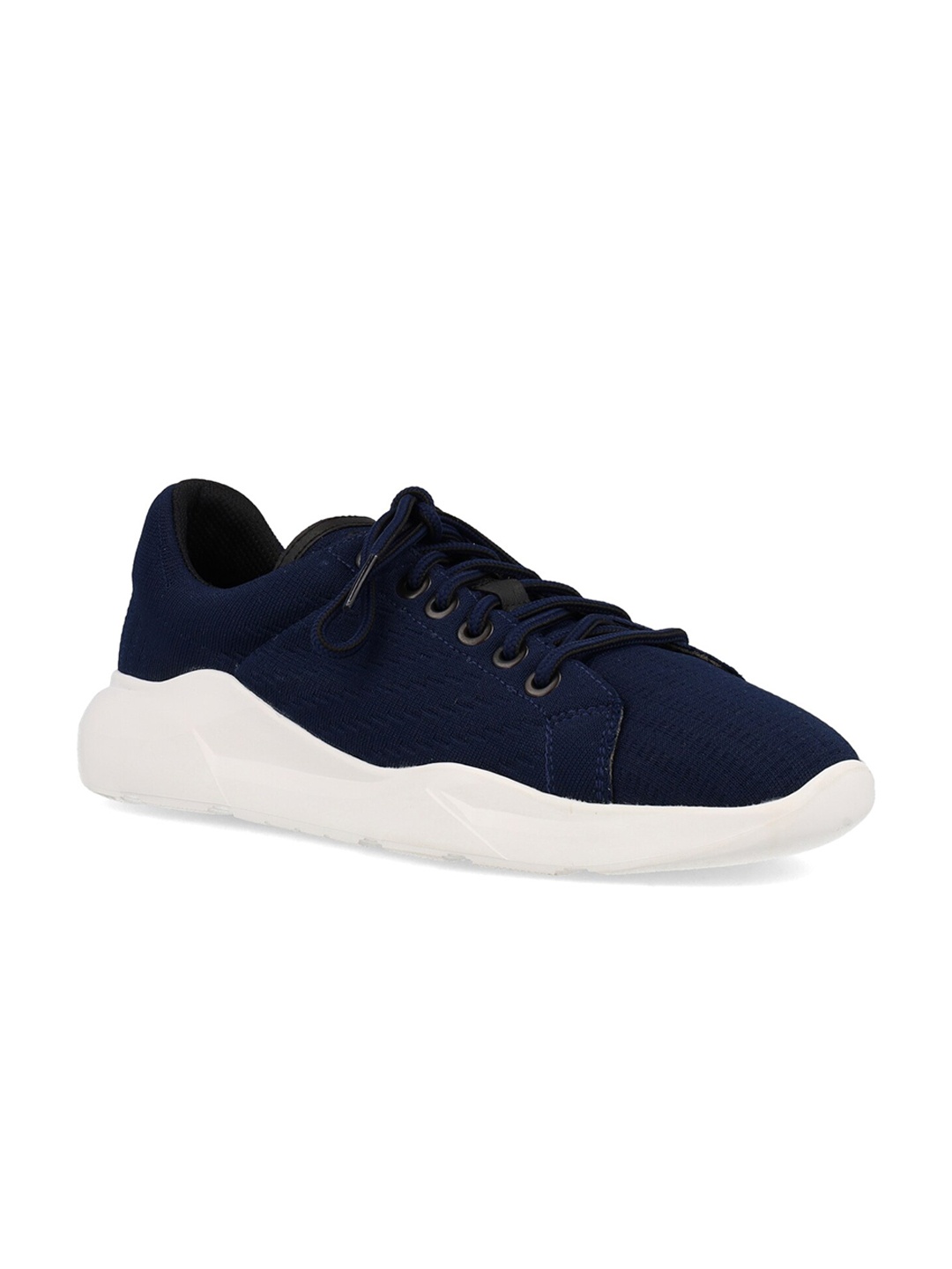 FREESOUL Women BFREESTAN COLLEGIATE Woven Design Textile Contrast Sole Sneakers, Navy blue
FREESOUL Women BFREESTAN COLLEGIATE Woven Design Textile Contrast Sole Sneakers, Navy blue