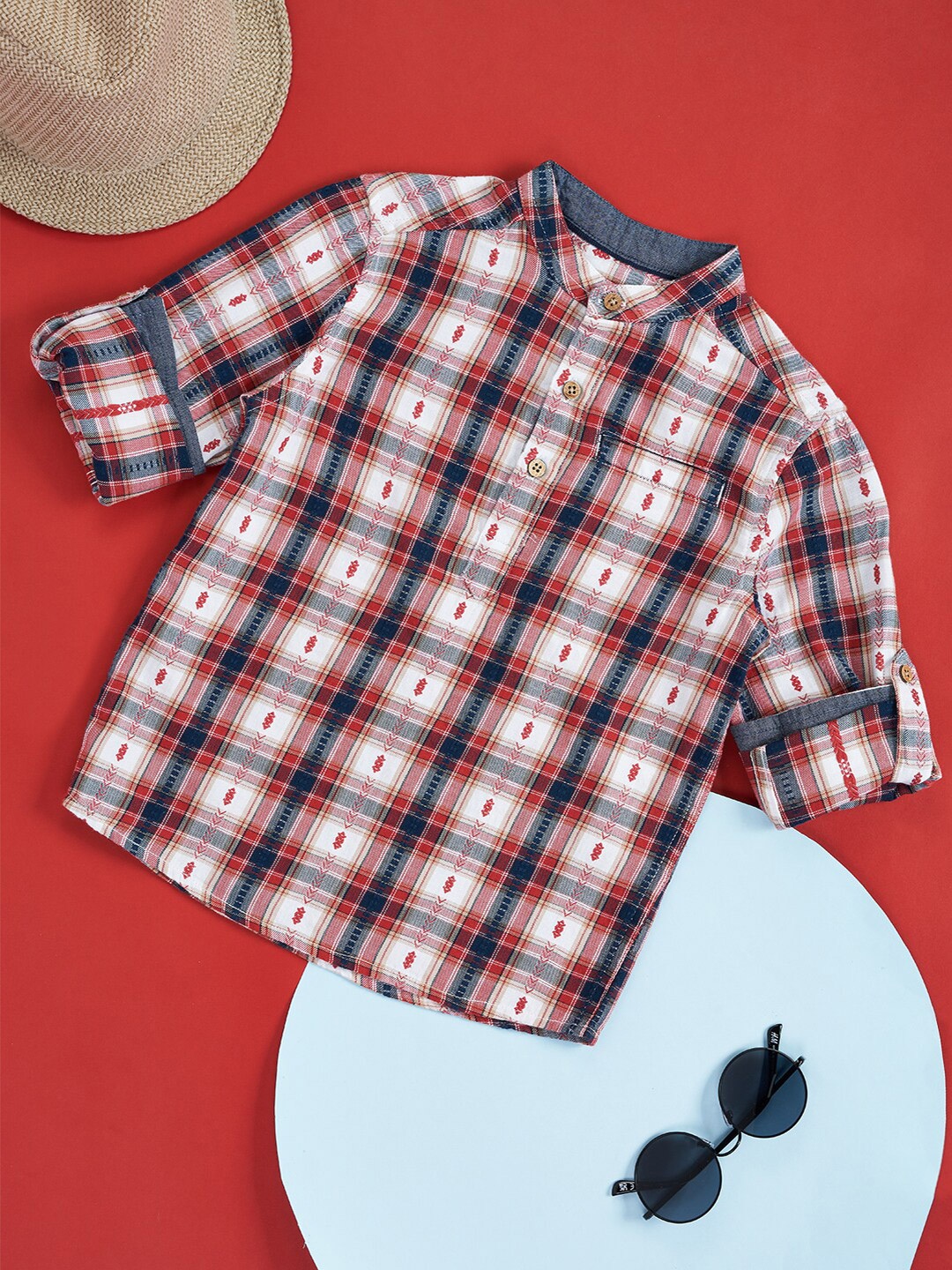 Pantaloons Junior Boys Tartan Checked Mandarin Collar Roll-Up Sleeves Cotton Casual Shirt, Red
Pantaloons Junior Boys Tartan Checked Mandarin Collar Roll-Up Sleeves Cotton Casual Shirt, Red