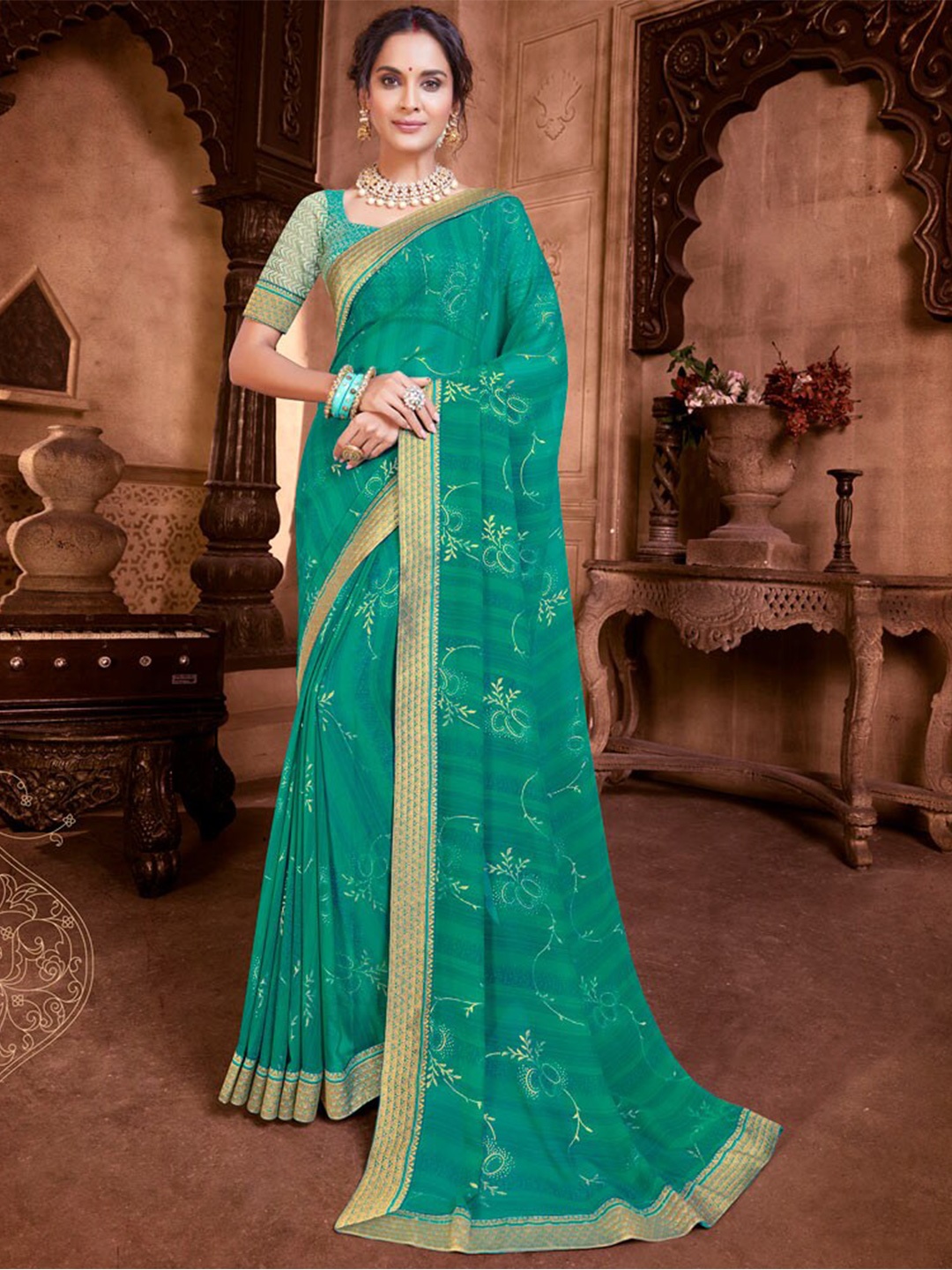 Vishal Prints Floral Printed Saree, Green