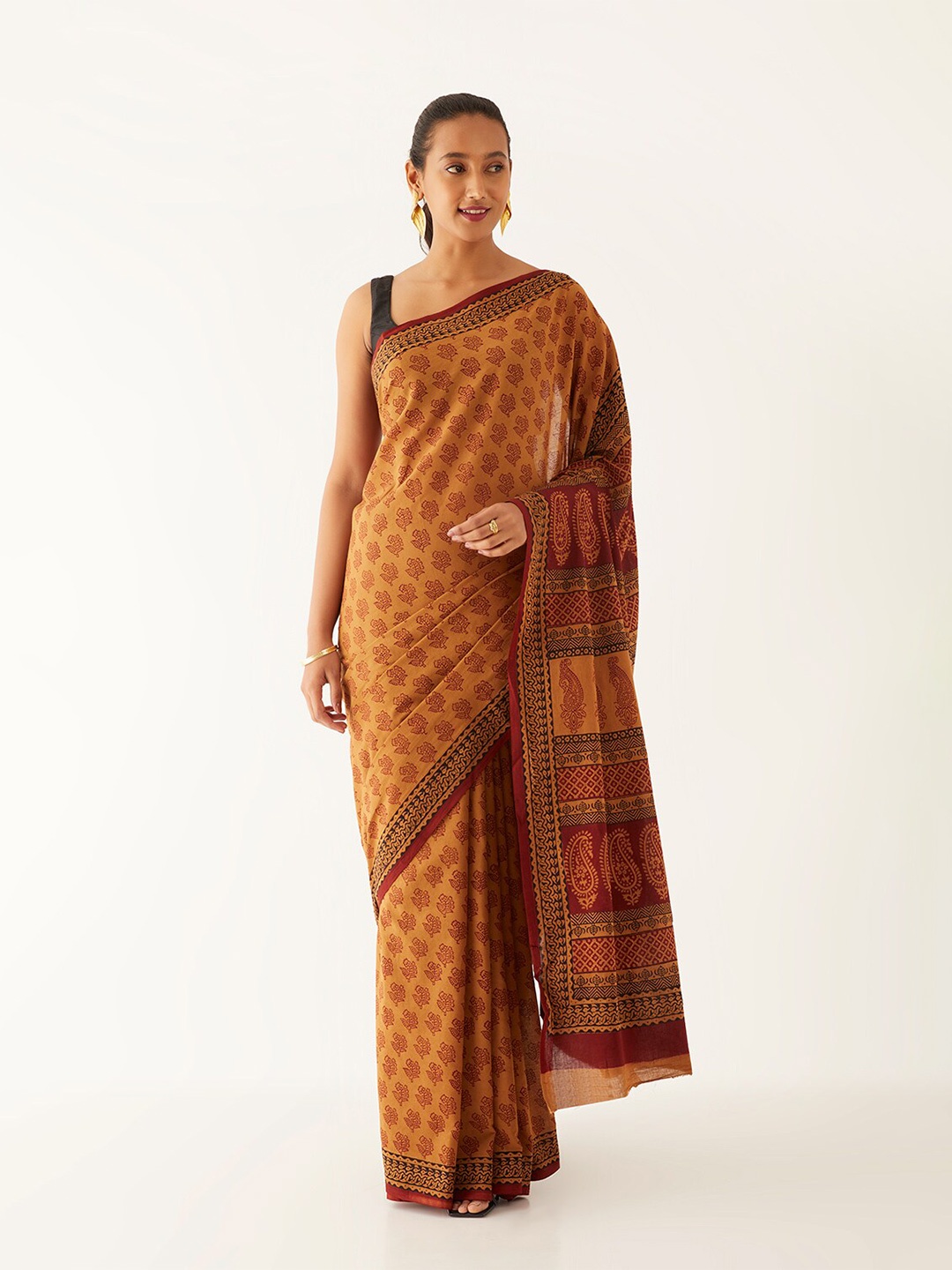Taneira Ethnic Motifs Printed Pure Cotton Bagh Saree, Beige