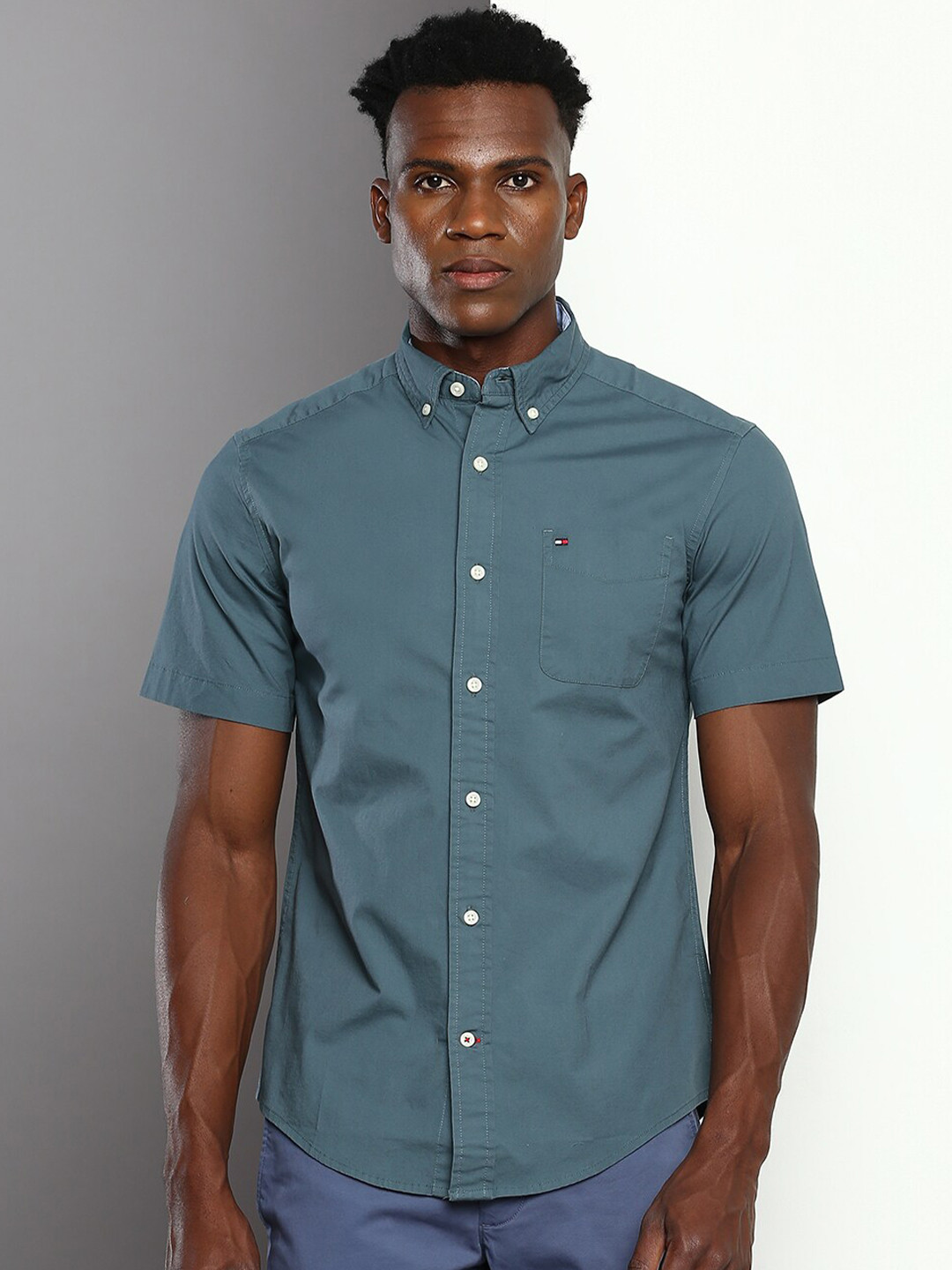 Tommy Hilfiger Button-Down Collar Short Sleeves Regular Fit Cotton Casual Shirt, Blue 
Tommy Hilfiger Button-Down Collar Short Sleeves Regular Fit Cotton Casual Shirt, Blue