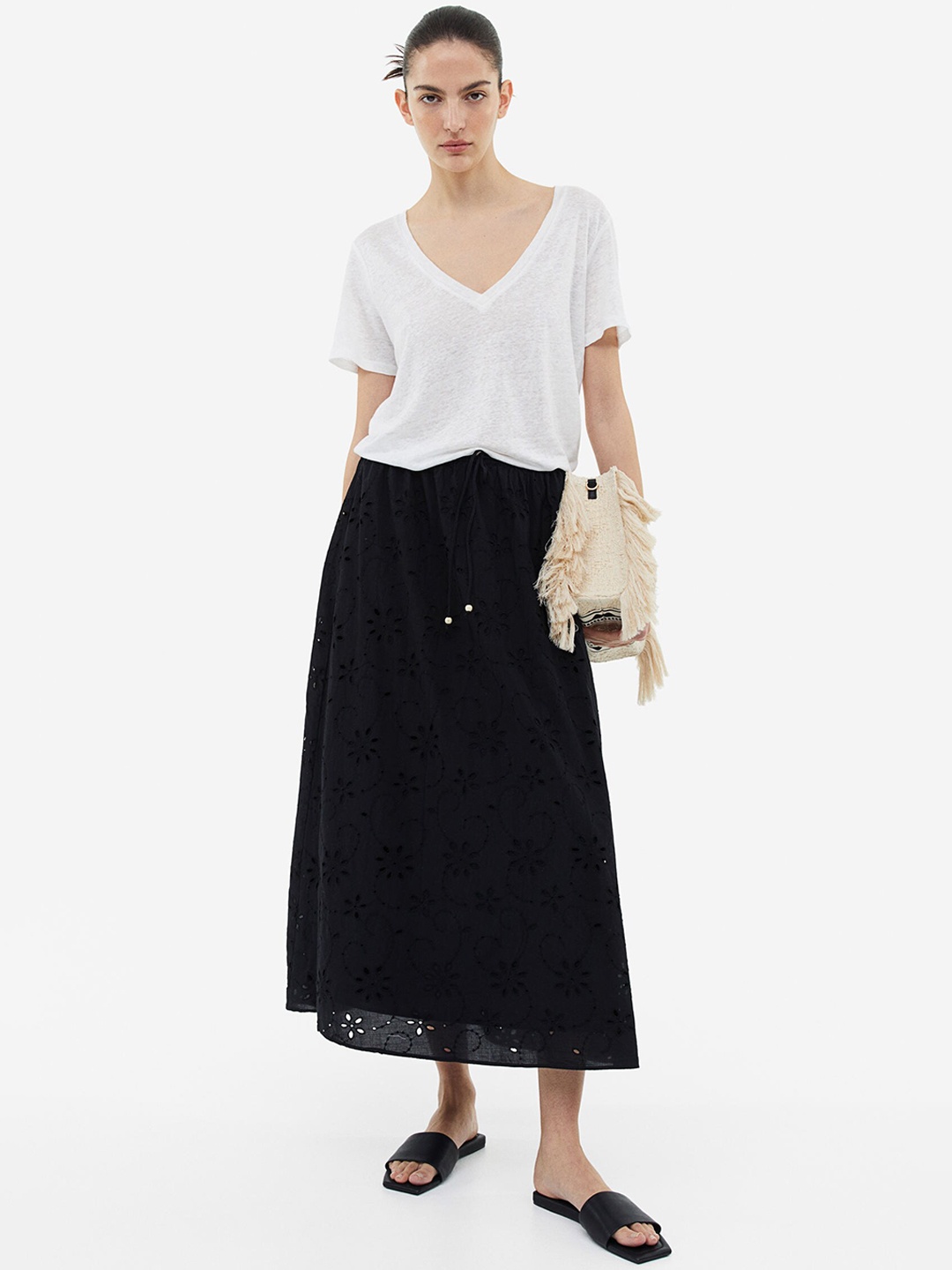H&M Women Broderie Anglaise A-Line Skirt, Black