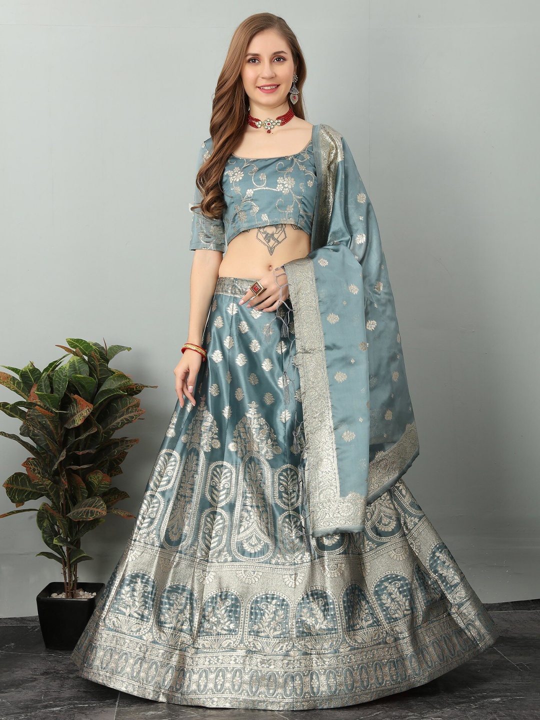 JATRIQQ Woven Design Semi-Stitched Lehenga & Unstitched Blouse With Dupatta, Grey