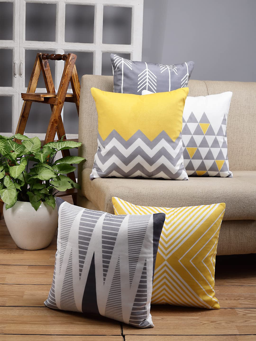 Stylespace by Isha White & Grey 5-Pieces Geometric Velvet Square Cushion Covers
Stylespace by Isha White & Grey 5-Pieces Geometric Velvet Square Cushion Covers