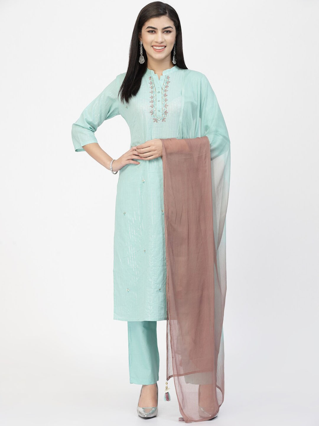 YELLOW CLOUD Mandarin Collar Regular Pure Cotton Kurta With Trousers & Dupatta, Blue
YELLOW CLOUD Mandarin Collar Regular Pure Cotton Kurta With Trousers & Dupatta, Blue