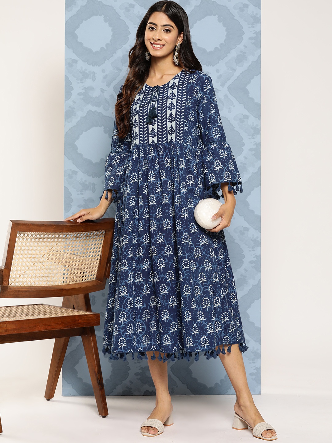 Indo Era Ethnic Print Tie-Up Neck Bell Sleeves A-Line Midi Dress With Pom-Pom Detail, Navy blue
Indo Era Ethnic Print Tie-Up Neck Bell Sleeves A-Line Midi Dress With Pom-Pom Detail, Navy blue