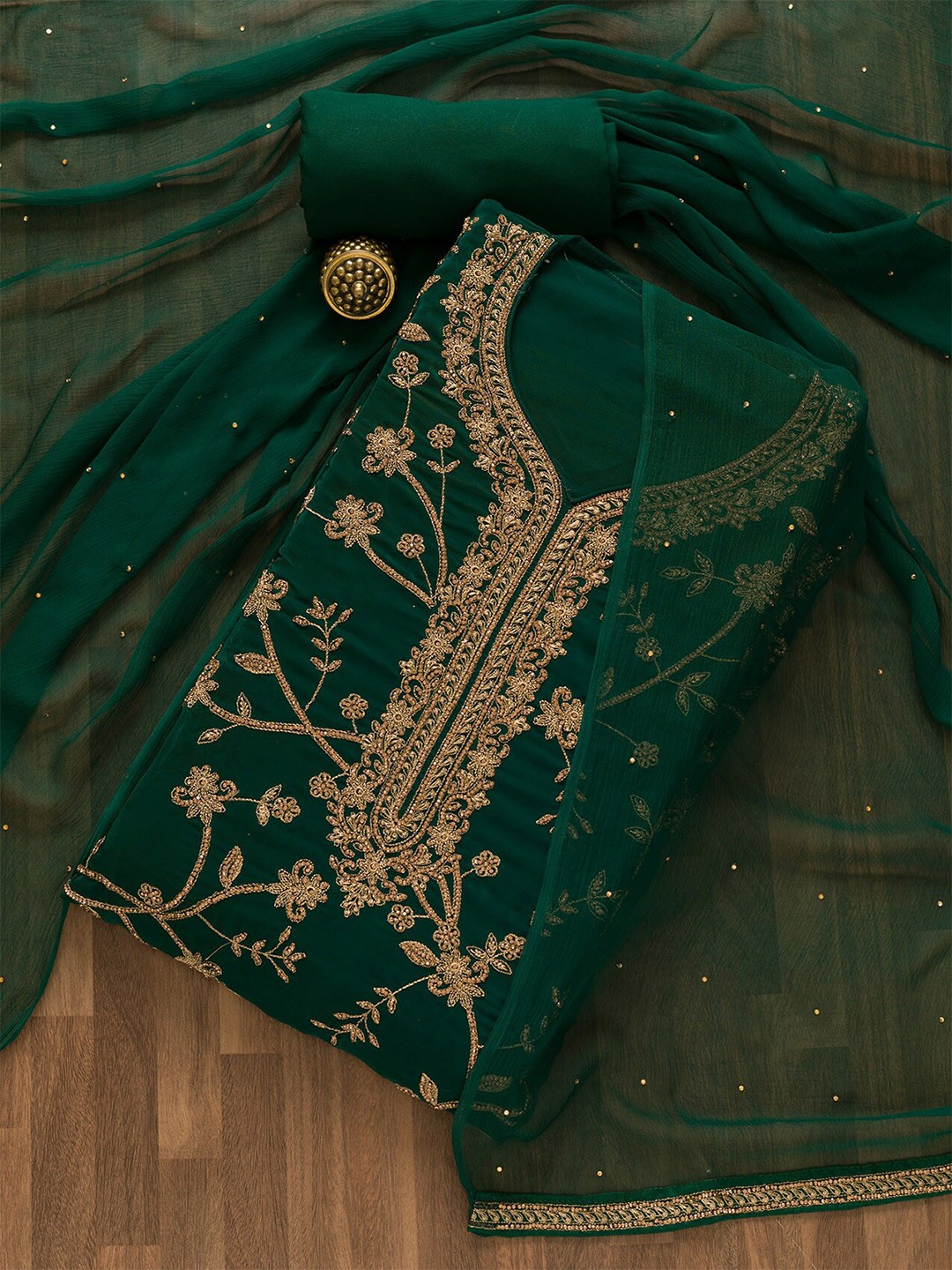 Koskii Floral Beads And Stones Embroidered Semi-Stitched Dress Material, Green
Koskii Floral Beads And Stones Embroidered Semi-Stitched Dress Material, Green