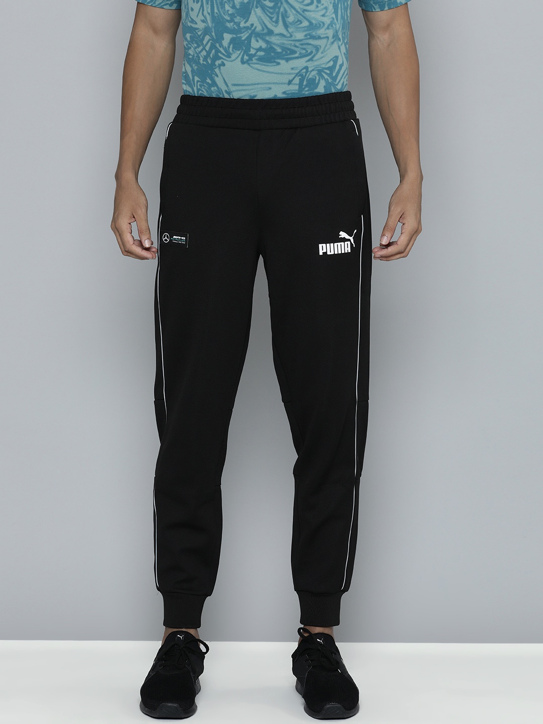PUMA Motorsport Mercedes AMG Petronas SDS Logo Printed dryCELL Motor Regular Fit Joggers, Black
PUMA Motorsport Mercedes AMG Petronas SDS Logo Printed dryCELL Motor Regular Fit Joggers, Black