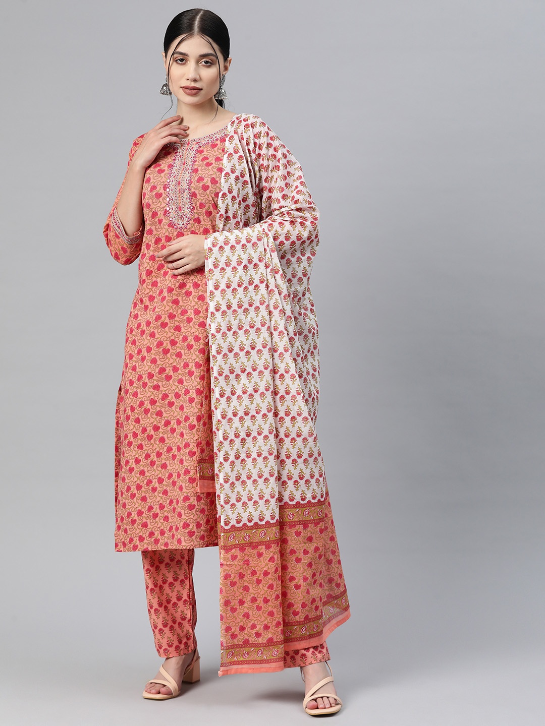 Readiprint Fashions Floral Printed Mirror Work Pure Cotton Kurta With Palazzos & Dupatta, Peach
Readiprint Fashions Floral Printed Mirror Work Pure Cotton Kurta With Palazzos & Dupatta, Peach
