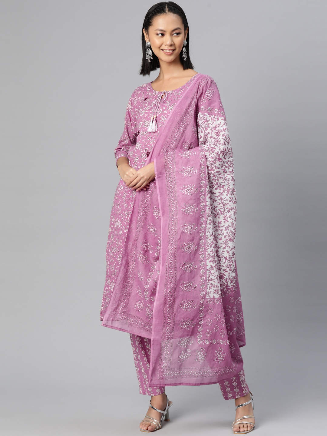 Readiprint Women Floral Printed Regular Pure Cotton Kurta with Palazzos & Dupatta, Pink
Readiprint Women Floral Printed Regular Pure Cotton Kurta with Palazzos & Dupatta, Pink