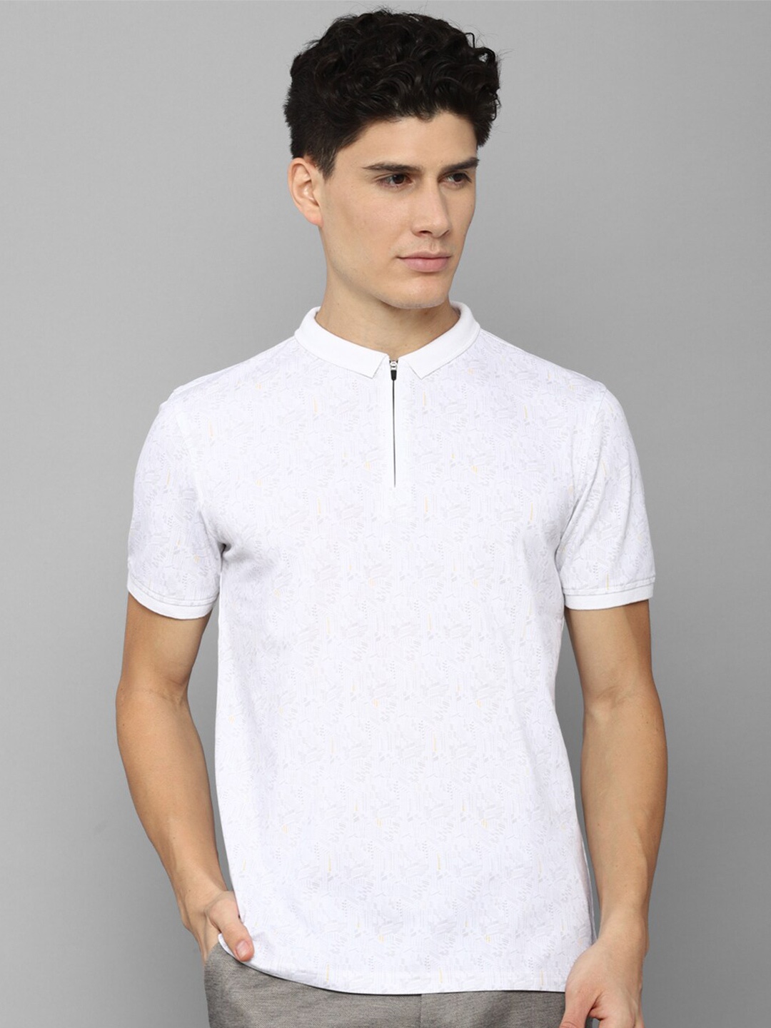 Louis Philippe Sport Abstract Printed Polo Collar Slim Fit Pure Cotton T-Shirt, White
Louis Philippe Sport Abstract Printed Polo Collar Slim Fit Pure Cotton T-Shirt, White