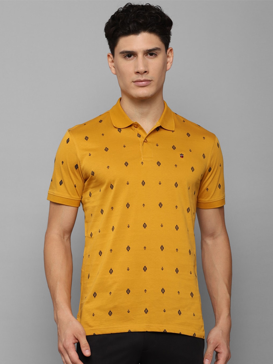 Louis Philippe Sport Conversational Printed Polo Collar Slim Fit Pure Cotton T-shirt, Mustard
Louis Philippe Sport Conversational Printed Polo Collar Slim Fit Pure Cotton T-shirt, Mustard