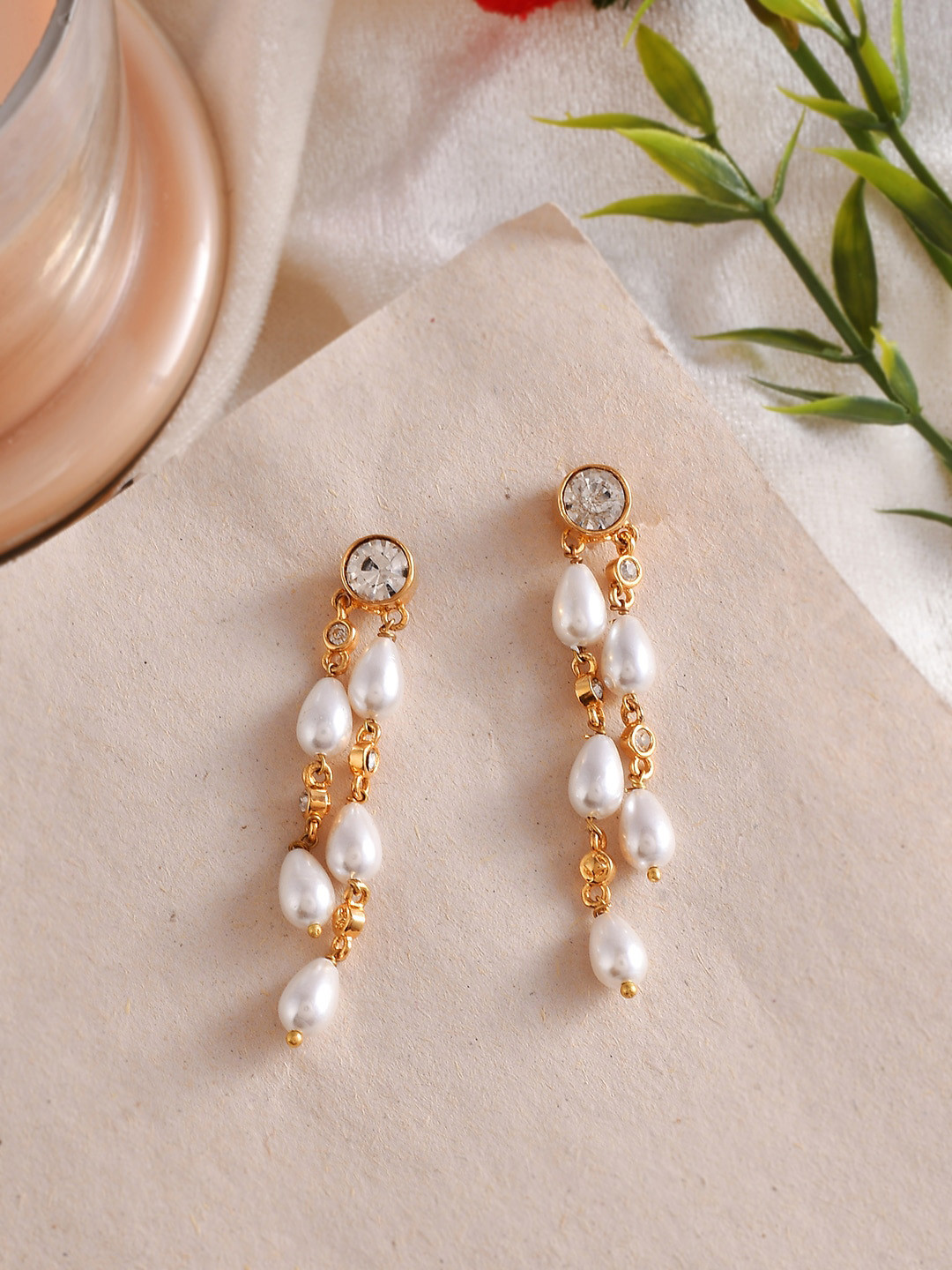 Voylla Gold-Plated Contemporary Drop Earrings 
Voylla Gold-Plated Contemporary Drop Earrings