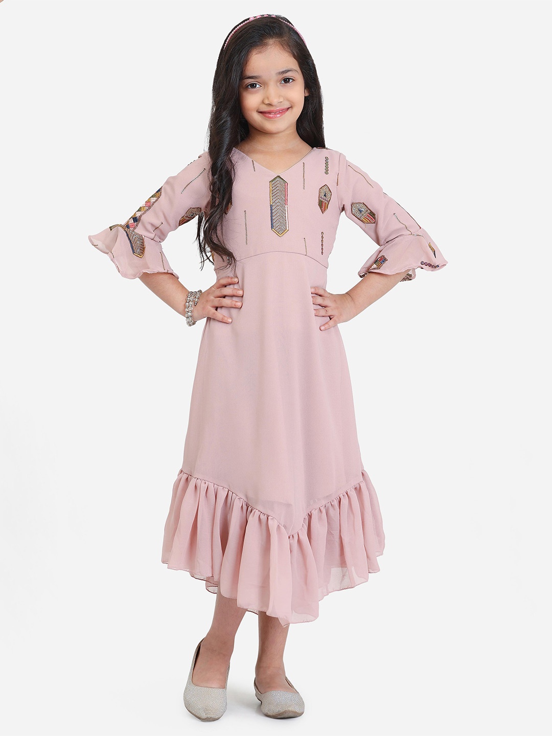 Ethnovog Girls Geometric Embroidered Bell Sleeves Georgette A-Line Midi Dress, Pink
Ethnovog Girls Geometric Embroidered Bell Sleeves Georgette A-Line Midi Dress, Pink