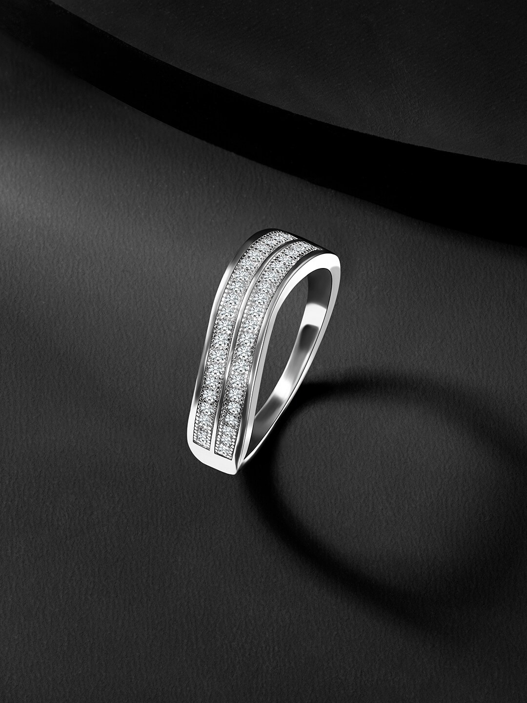 Silvora by Peora 925 Sterling Silver Rhodium-Plated Cubic Zirconia-Studded Finger Ring
Silvora by Peora 925 Sterling Silver Rhodium-Plated Cubic Zirconia-Studded Finger Ring