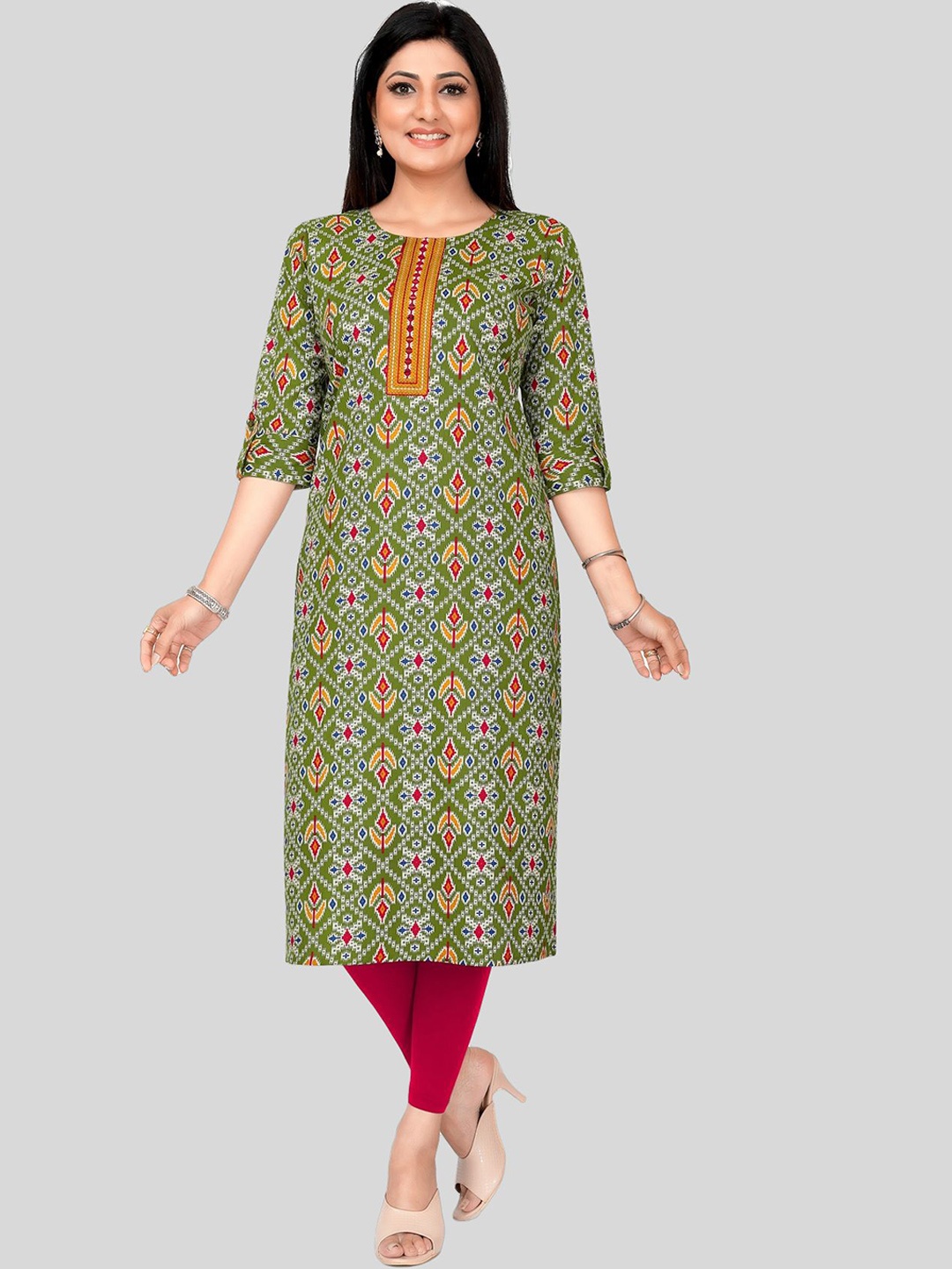 Ayukti Geometric Printed Mirror Work Cotton Kurta, Green