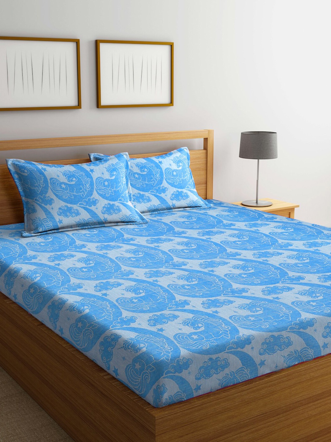 FABINALIV Blue & White Cartoon Design 350 TC Cotton King Size Bedsheet & 2 Pillow Covers
FABINALIV Blue & White Cartoon Design 350 TC Cotton King Size Bedsheet & 2 Pillow Covers