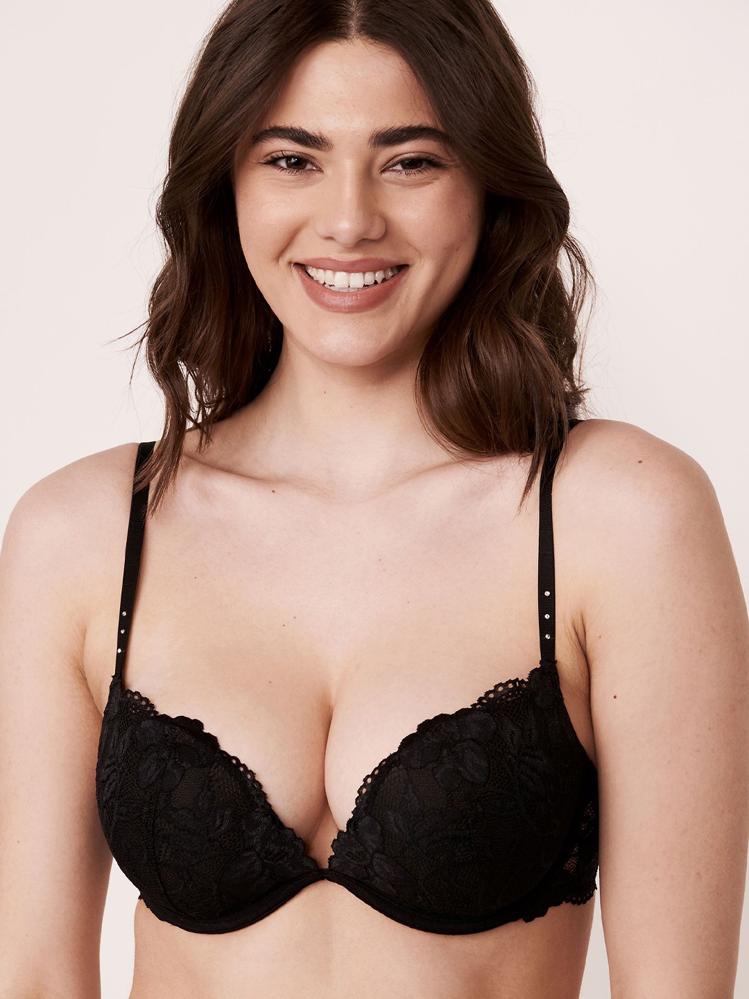 La Vie en Rose Medium Coverage Underwired Lightly Padded All Day Comfort Push-Up Bra, Black
La Vie en Rose Medium Coverage Underwired Lightly Padded All Day Comfort Push-Up Bra, Black