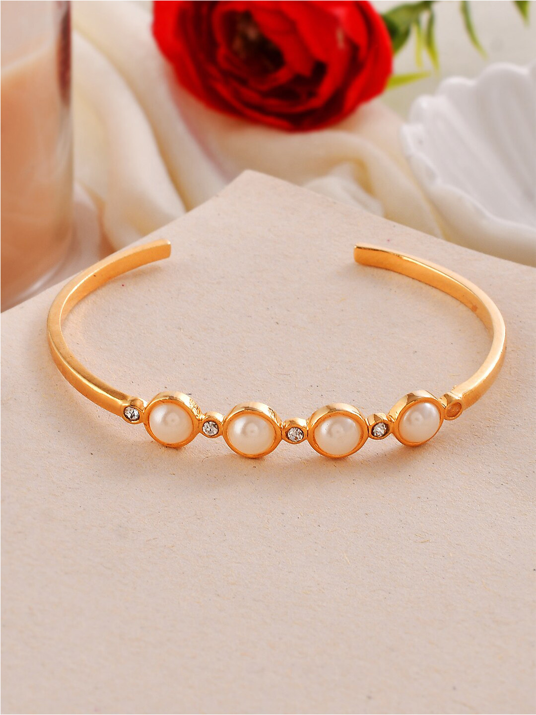 Voylla Women Gold-Plated Cubic Zirconia Cuff Bracelet
Voylla Women Gold-Plated Cubic Zirconia Cuff Bracelet