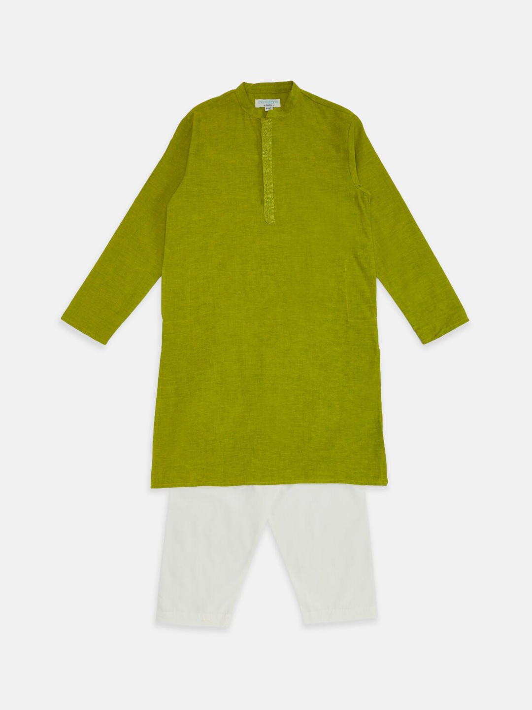indus route by Pantaloons Boys Mandarin Collar Thread Work Pure Cotton Kurta with Pyjamas, Green
indus route by Pantaloons Boys Mandarin Collar Thread Work Pure Cotton Kurta with Pyjamas, Green