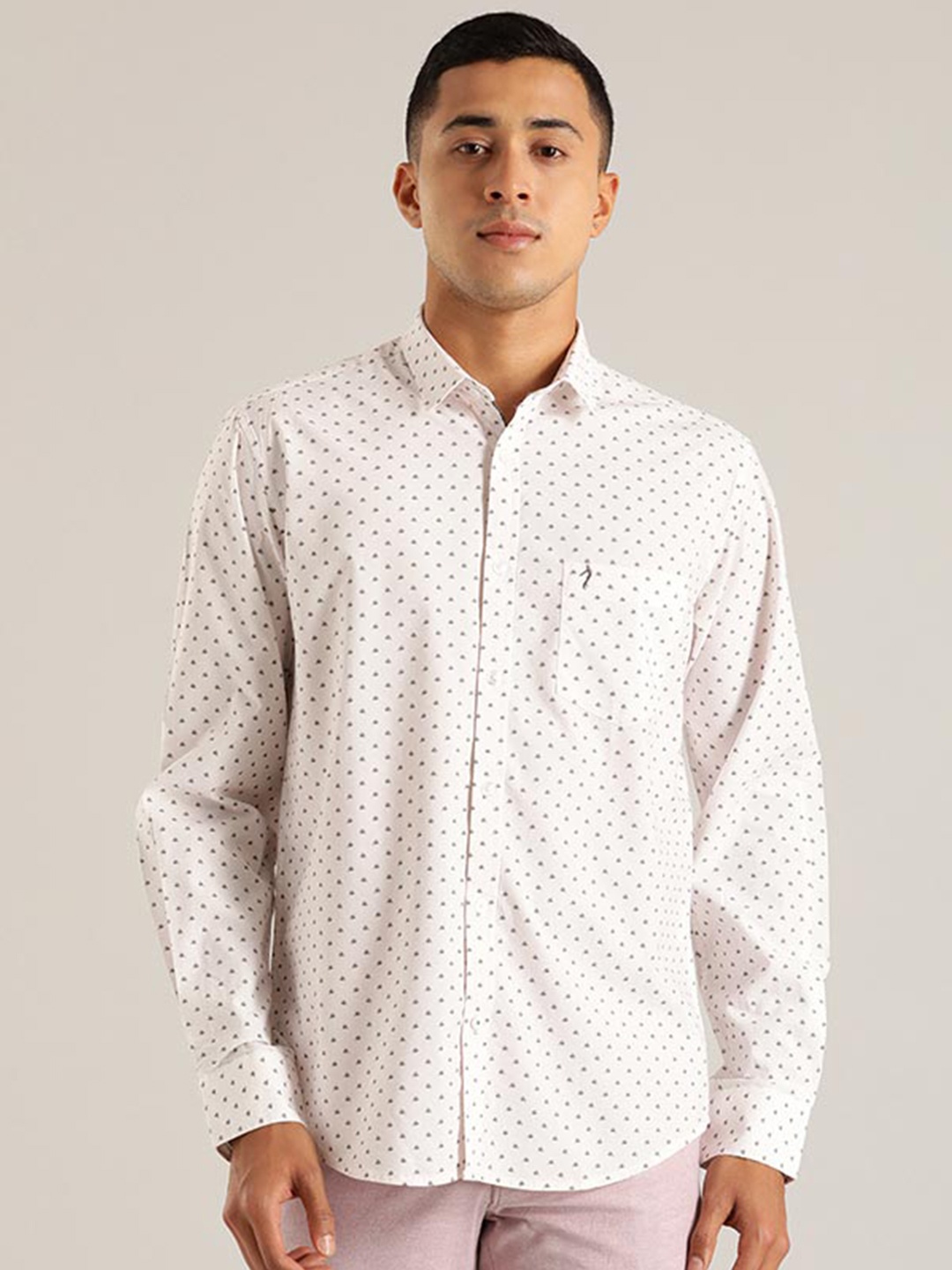 Indian Terrain Chiseled Micro or Ditsy Printed Slim Fit Spread Collar Cotton Casual Shirt, White
Indian Terrain Chiseled Micro or Ditsy Printed Slim Fit Spread Collar Cotton Casual Shirt, White