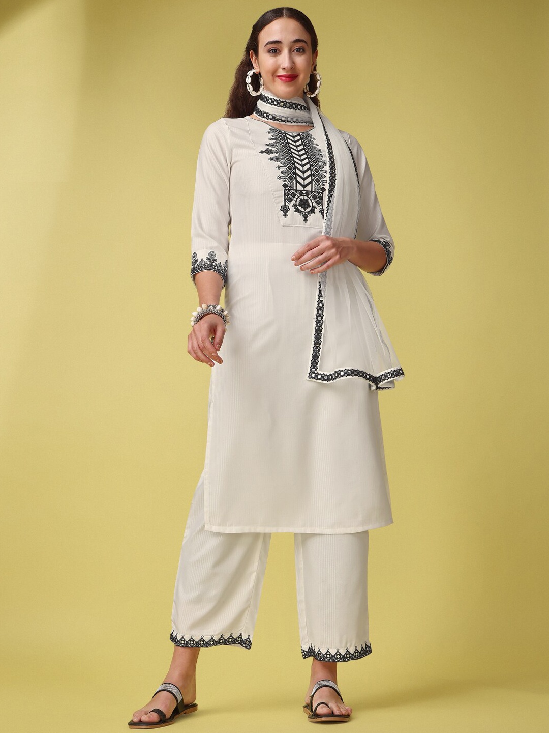 KALINI Ethnic Motifs Embroidered Mirror Work Kurta with Trousers & Dupatta, Off white
KALINI Ethnic Motifs Embroidered Mirror Work Kurta with Trousers & Dupatta, Off white