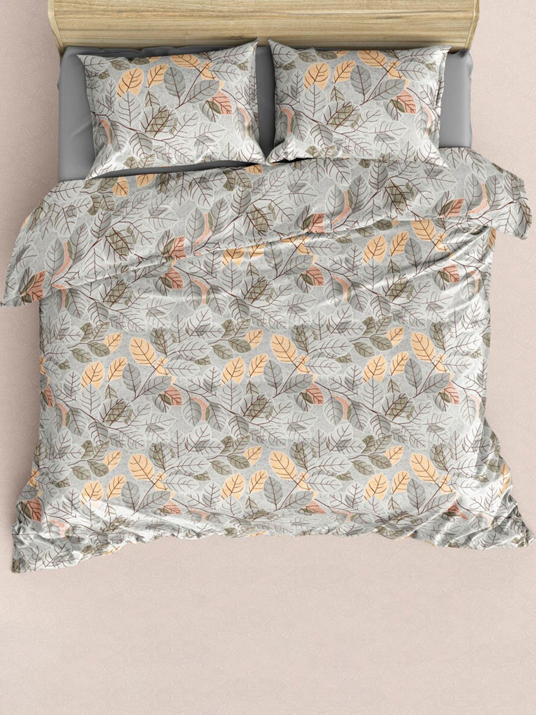 JAIPUR FABRIC Purple Floral 300 TC Reversible Cotton King Bedsheet & 4 Pillow Covers
JAIPUR FABRIC Purple Floral 300 TC Reversible Cotton King Bedsheet & 4 Pillow Covers