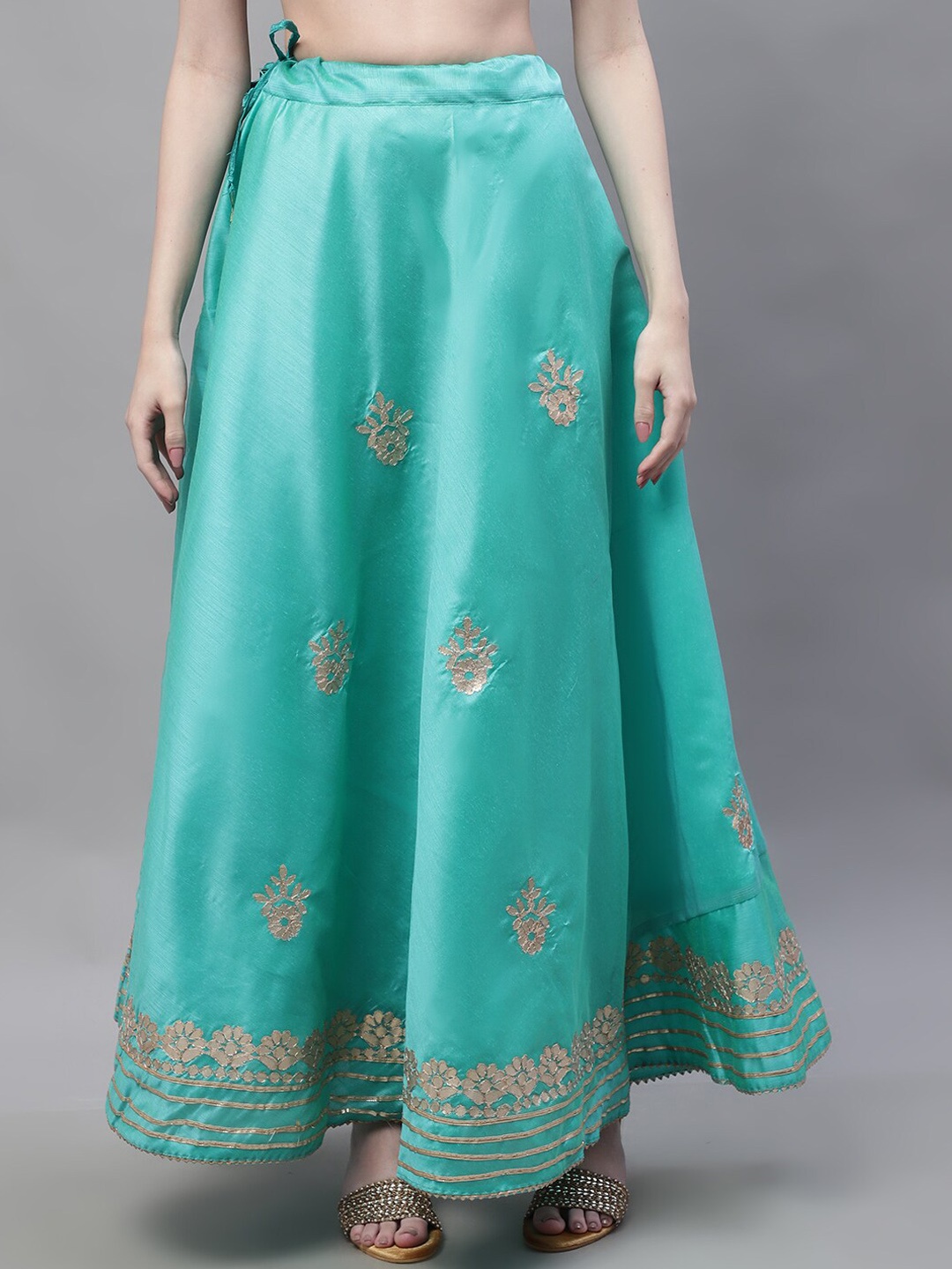 SOUNDARYA Floral Embroidered Gota Patti Work Flared Chanderi Silk Maxi Lehanga Skirt, Sea green
SOUNDARYA Floral Embroidered Gota Patti Work Flared Chanderi Silk Maxi Lehanga Skirt, Sea green
