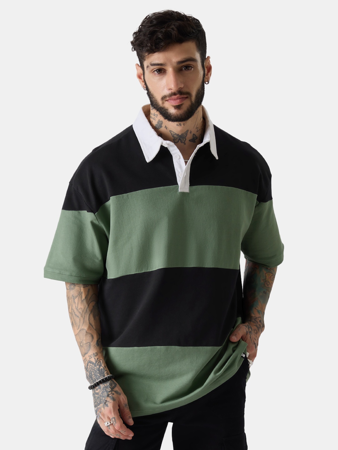 The Souled Store Green & Black Colourblocked Polo Collar Oversized Pure Cotton T-shirt
The Souled Store Green & Black Colourblocked Polo Collar Oversized Pure Cotton T-shirt