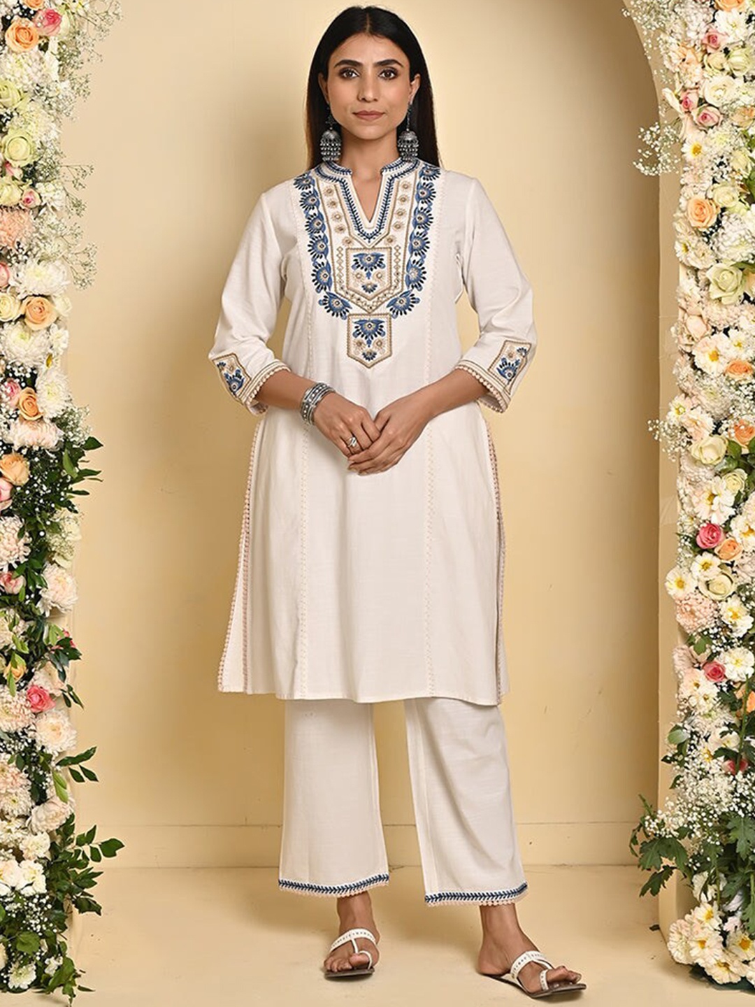 Lakshita Ethnic Motifs Embroidered Mirror Work Pure Cotton Kurta with Trousers, Off white
Lakshita Ethnic Motifs Embroidered Mirror Work Pure Cotton Kurta with Trousers, Off white
