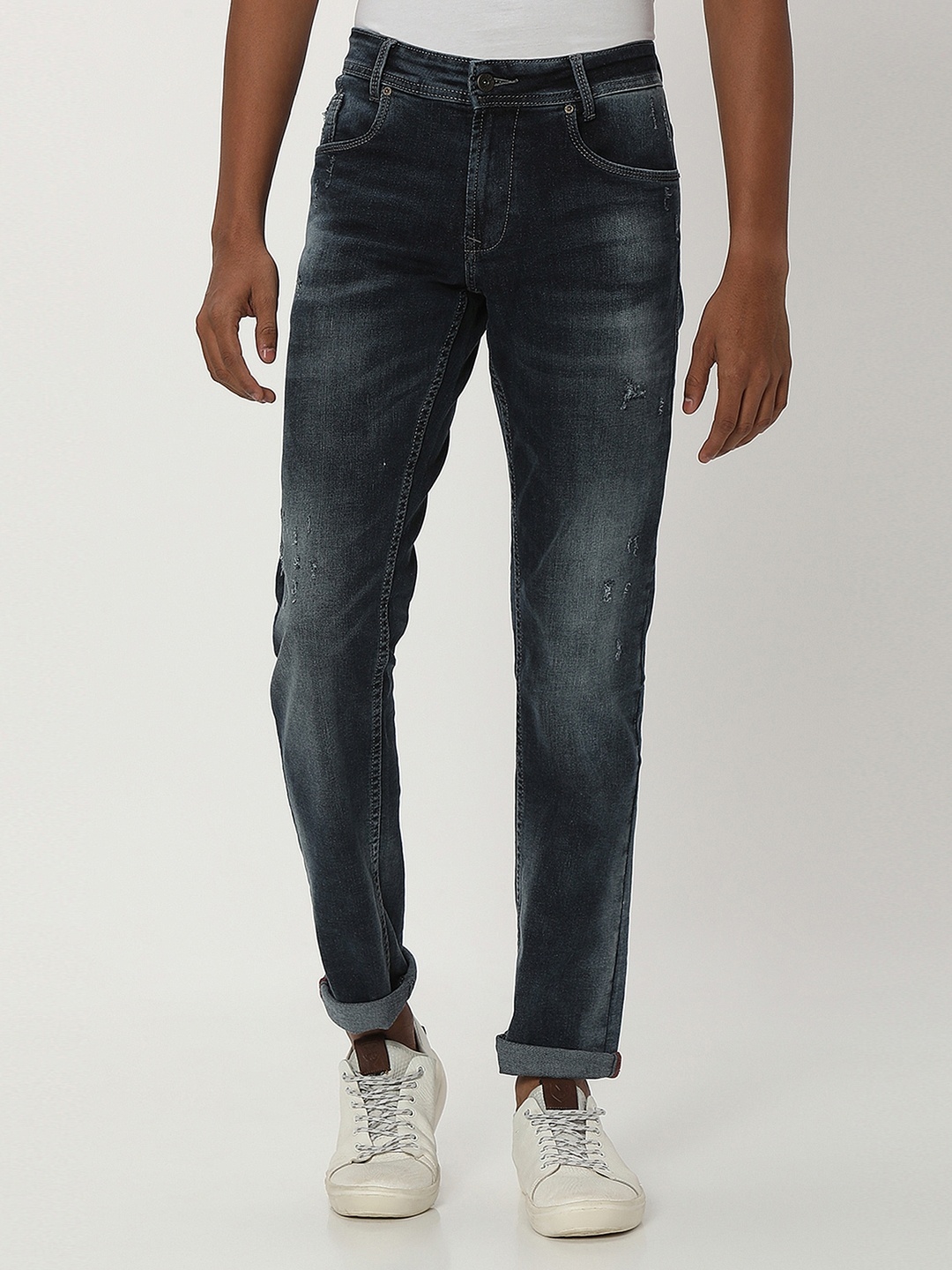 Mufti Men Slim Fit Mid-Rise Low Distress Clean Look Heavy Fade Stretchable Jeans, Blue
Mufti Men Slim Fit Mid-Rise Low Distress Clean Look Heavy Fade Stretchable Jeans, Blue
