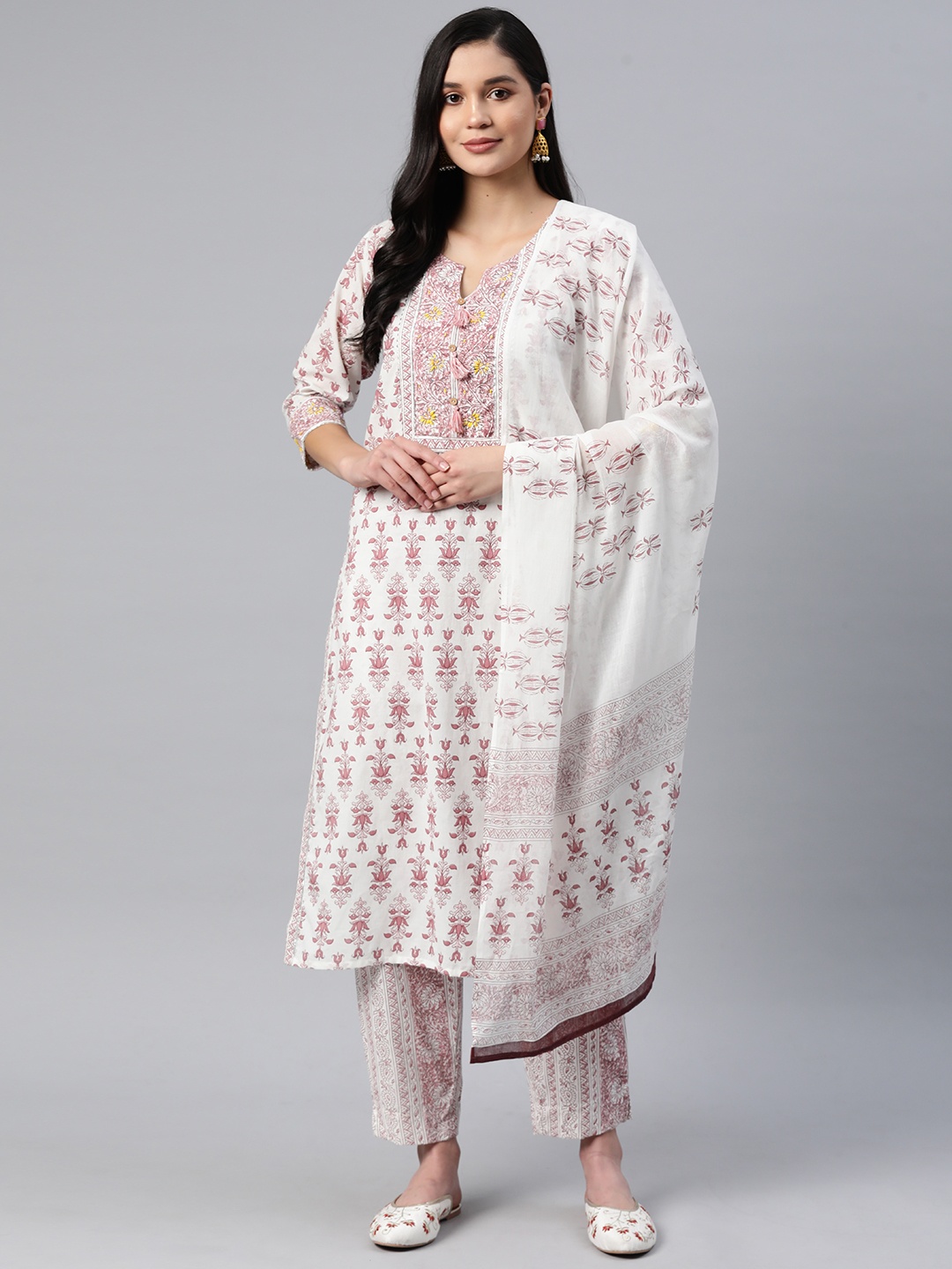 Readiprint Fashions Women Floral Printed Pure Cotton Kurta with Trousers & Dupatta, White
Readiprint Fashions Women Floral Printed Pure Cotton Kurta with Trousers & Dupatta, White