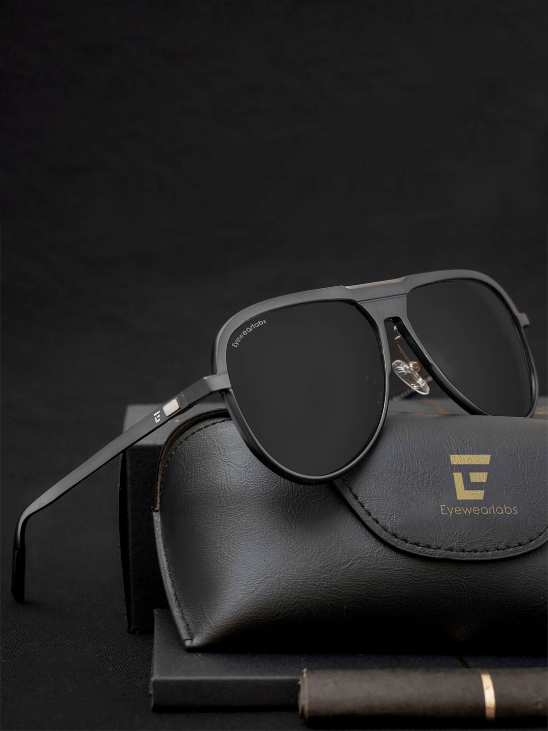 Eyewearlabs Aviator Lens with Polarised and UV Protected Sunglasses SC1EL1018-M, Black
Eyewearlabs Aviator Lens with Polarised and UV Protected Sunglasses SC1EL1018-M, Black