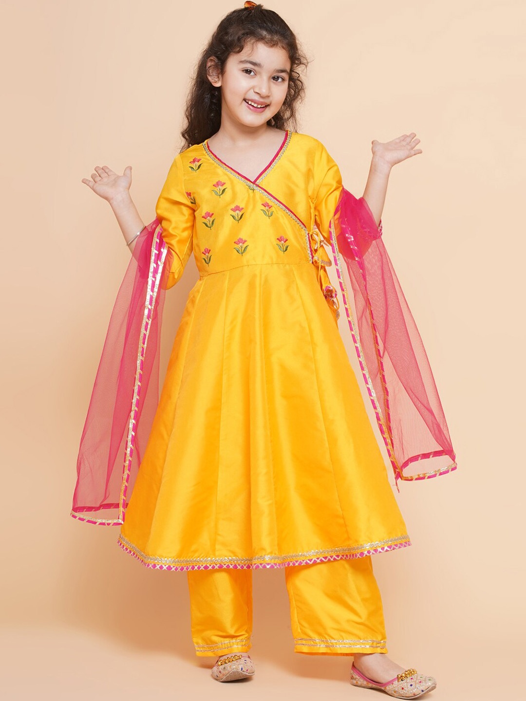 Bitiya by Bhama Girls Floral Embroidered Angrakha Kurta with Trousers & Dupatta, Yellow
Bitiya by Bhama Girls Floral Embroidered Angrakha Kurta with Trousers & Dupatta, Yellow