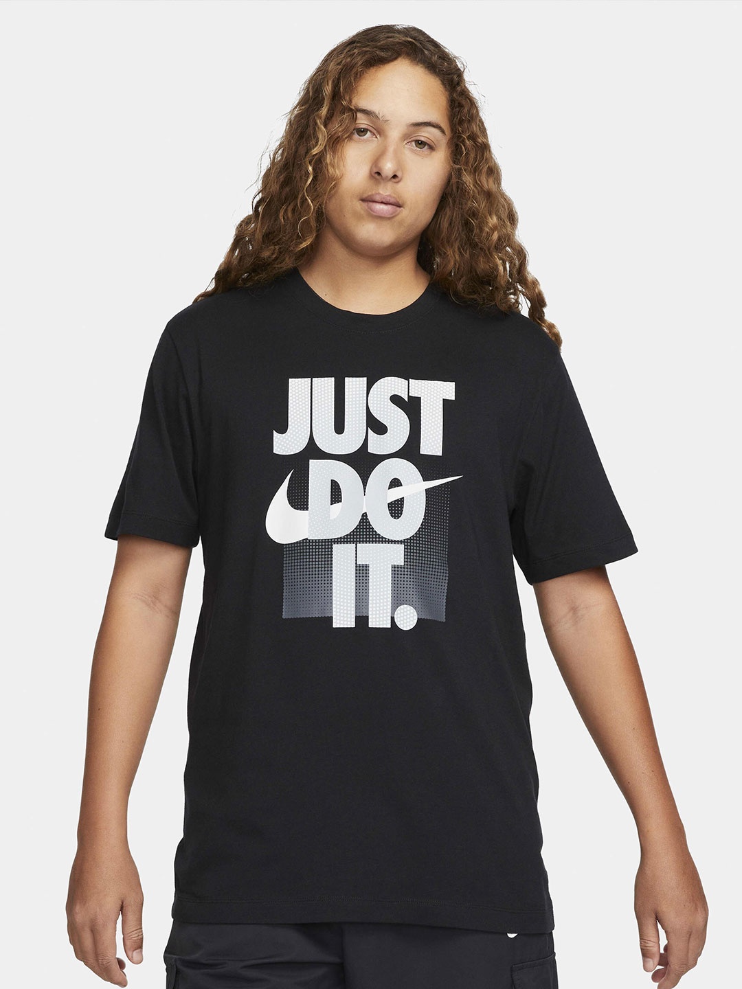 Nike Sportswear T-Shirt, Black