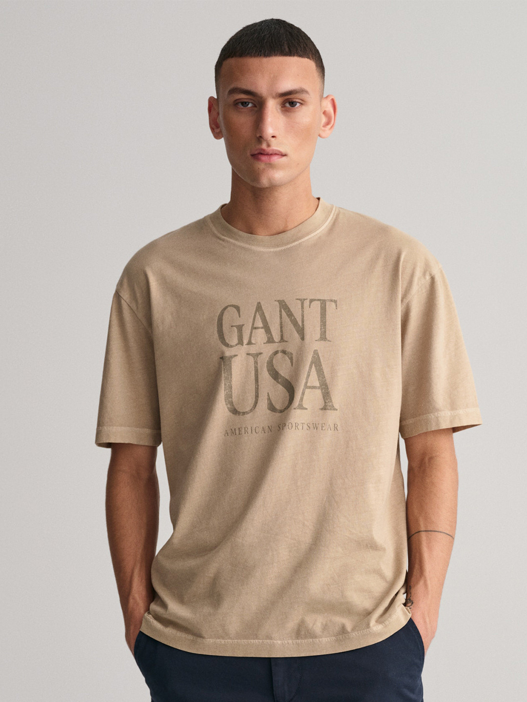 GANT Typography Printed Round Neck Short Sleeves Cotton T-shirt, Beige 
GANT Typography Printed Round Neck Short Sleeves Cotton T-shirt, Beige