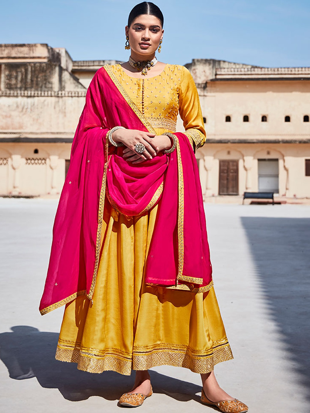 Jaipur Kurti Ethnic Motifs Embroidered Gathered Or Pleated Maxi Ethnic Dress With Dupatta, Yellow
Jaipur Kurti Ethnic Motifs Embroidered Gathered Or Pleated Maxi Ethnic Dress With Dupatta, Yellow